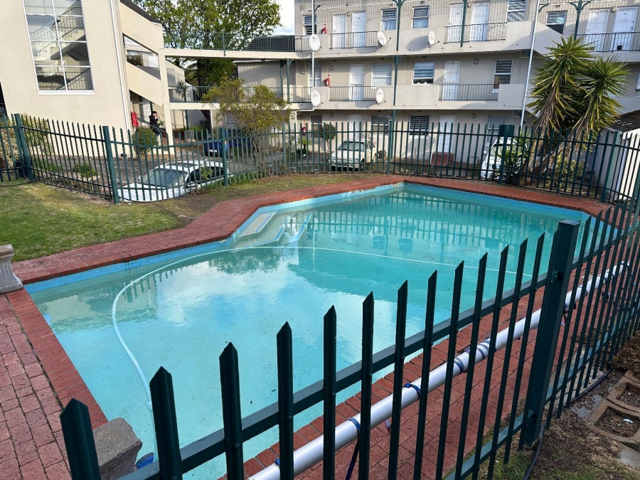 To Let 2 Bedroom Property for Rent in Durbanville Western Cape